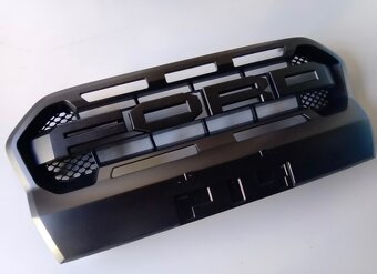 Predna maska pre Ford Ranger T7 a T8 - 3