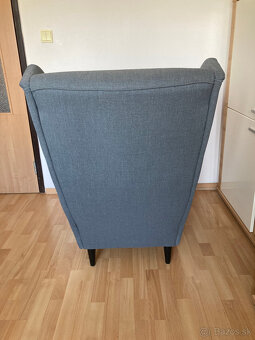 Kreslo z IKEA - STRANDMON N ušiak NORDVALLA tmavosivá - 3