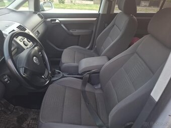 Volkswagen Touran - 3