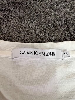 Calvin Klein štýlové pánske tričko - veľ. M - LACNO - 3