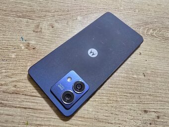 Motorola Moto G84 5G 256gb 12gb ram s krasnym 120 hz amoled - 3