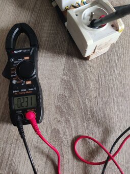 Malý Multimeter kliešťovy - 3