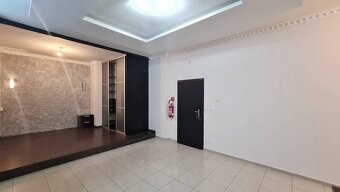 Obchodný priestor (ideál kozmetika, barber salón, kaderníctv - 3