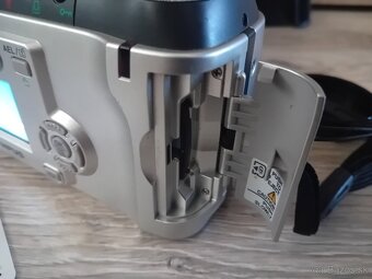 Canon Olympus Camedia C-725 Ultra Zoom - 3