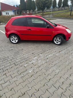 Ford Fiesta r.v.2005 - 3