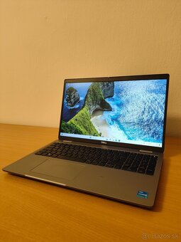 Dell Latitude 5520| i3-1125G4 | 8 GB RAM | 256 GB SSD | 15.6 - 3