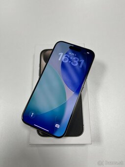 iPhone 15 Pro 256GB - 3