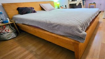 Kompletna postel s matracom a rostom - 3