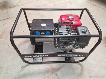 Predám elektrocentrálu HONDA ECT 7000 - 3
