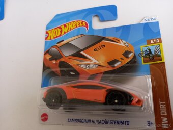 HOT WHEELS - LAMBORGHINI HURACÁN STERATO,LP 620, MIURA SV - 3
