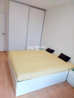 Pekný 2i byt, zariadený, loggia, pivnica,garáž.státie, novos - 3