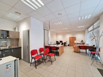 Obchodný priestor (kancelária) Opletalova ul., 50 m2 alebo 1 - 3