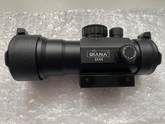 Kolimator 3x44 a 1x40 red dot Diana - 3