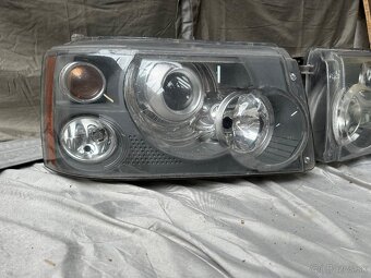 Range Rover Sport bi-xenon svetlomety - 3