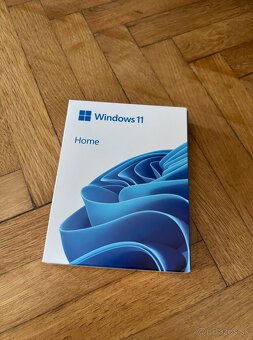 Herny PC Lenovo LOQ 17IRB8 - počítač - 3