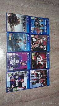 Predám PS 4 pro - 3