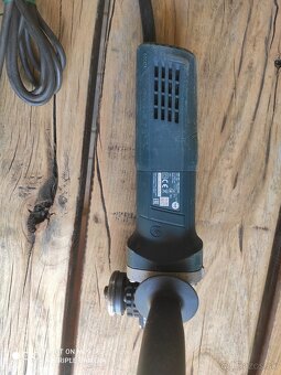 Bosch uhlová brúska 750 - 3