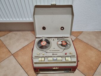 Stary zahraničný prehravac - 3