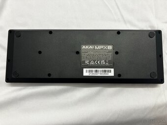 Akai MPX8 - 3