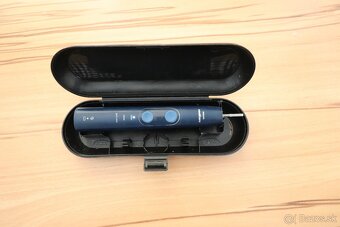 Philips Sonicare 5100 modrý a príslušenstvo - 3