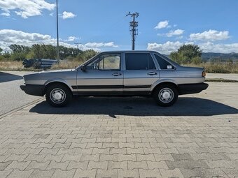 Volkswagen Passat B2 sedan r.v. 1985 - 3