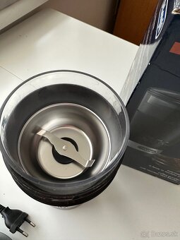 mlyncek na kavu delonghi - 3