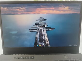 💻 Predám herný notebook ASUS ROG Zephyrus G14 - 3