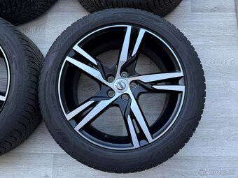 R19 KOLA VOLVO XC40/V90CC 235/50/19 R-DESIGN 2023 - 3