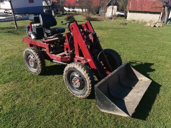 Nakladač 4x4 hydrostat - 3