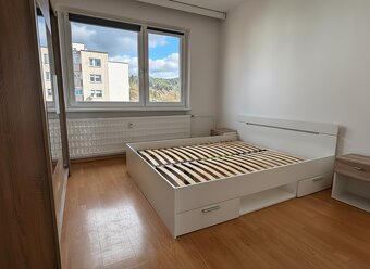 NA PRENÁJOM: 3-izbový byt Dolný Kubín - 3