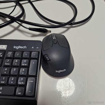 HP monitor ,klávesnica logitech - 3