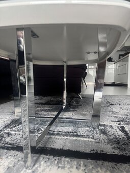 Konferencny stolik - 3