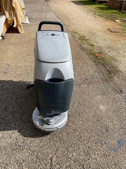 NULFISK BA 451 Podlahovy automat - 3