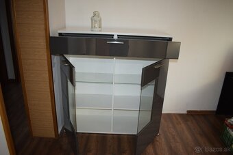 skriňa - 3