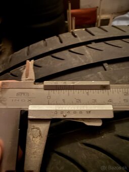 Pirelli Powergy 235/35 R19 letné - 3