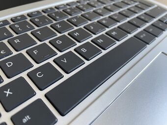stylovka HP Elite X2 - i7 8.gen, 3k LCD 3000x2000 - 3