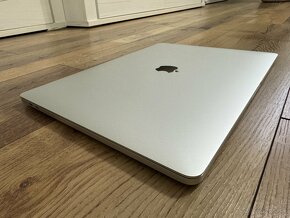 Apple Macbook Pro 15" TB (mid 2018) i7, 16gb, 256gb, 4xUSB-C - 3