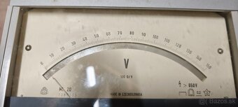 Analogovy laboratorny Voltmeter - 3