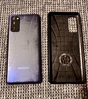 Samsung Galaxy S20 FE - 3