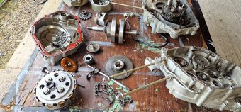 Motor Yuki tr 250 - 3