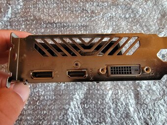 GeForce GTX 1650 OC 4GB - 3