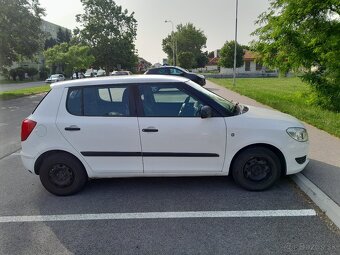 Škoda Fabia 1,2 LPG - Benzín, r. 2011 - 3
