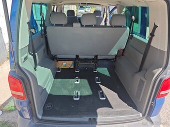 Volkswagen Transporter T5 Caravelle - 3