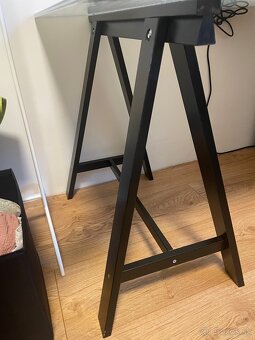 Pracovny stol IKEA - Glasholm - 3