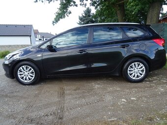 Kia Cee´d, 1,4 CVVT 73kW 2x kola, servis jen Kia - 3