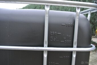IBC kontajner-nádrž 1000 l-čierna- 2 KS - 3
