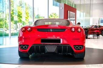 Ikonické Ferrari F430 - 3