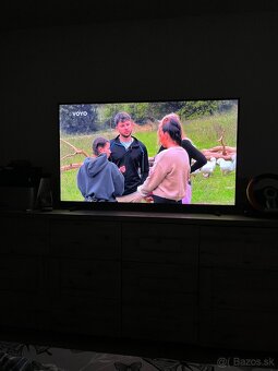 Samsung Smart UHD tv - 3