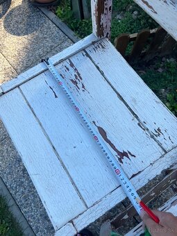 Stare drevene masivne pevne stolicky - 3