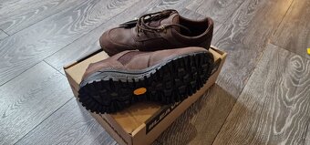 Vibram - 3